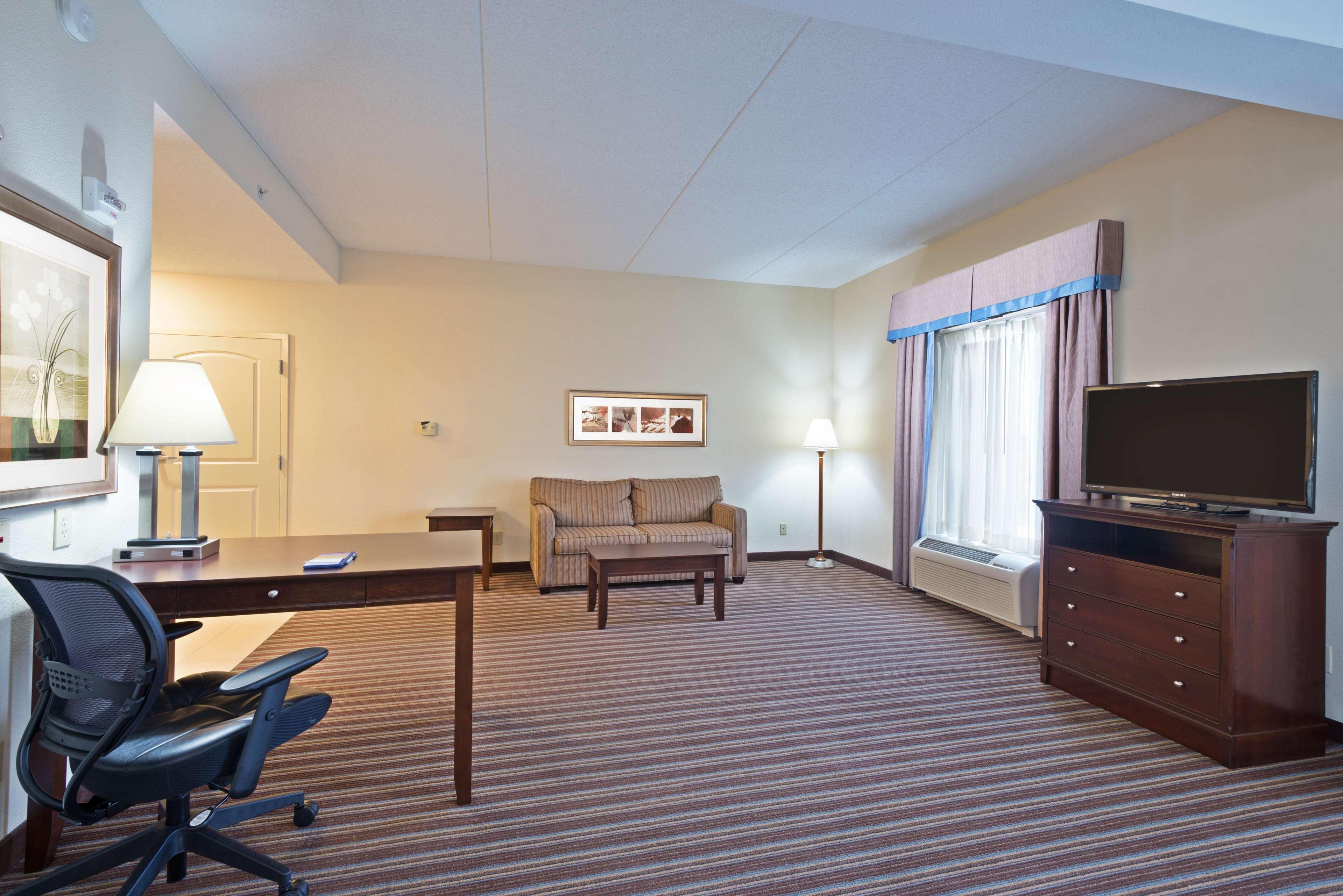 Hampton Inn Gainesville-Haymarket Eksteriør bilde