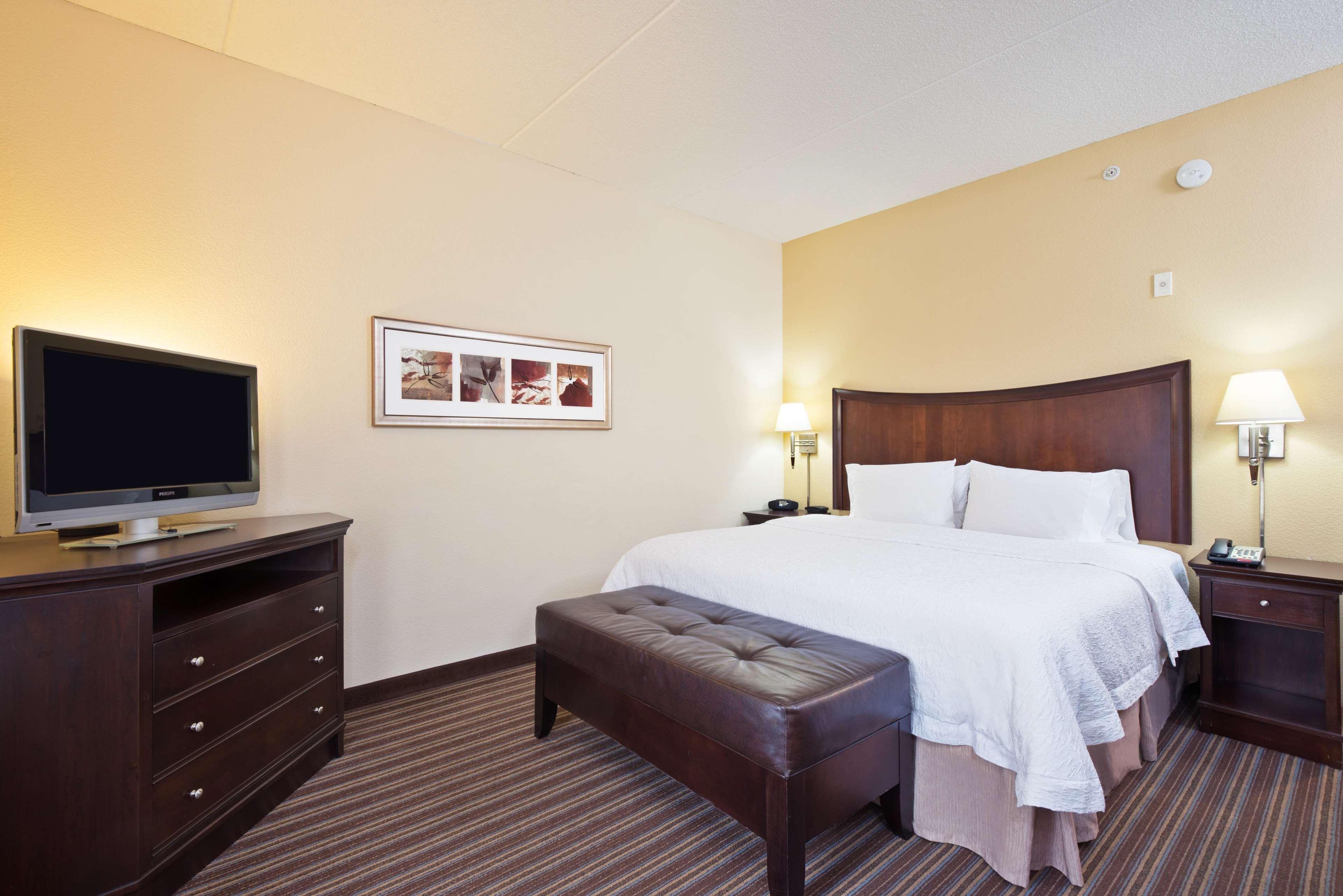 Hampton Inn Gainesville-Haymarket Eksteriør bilde