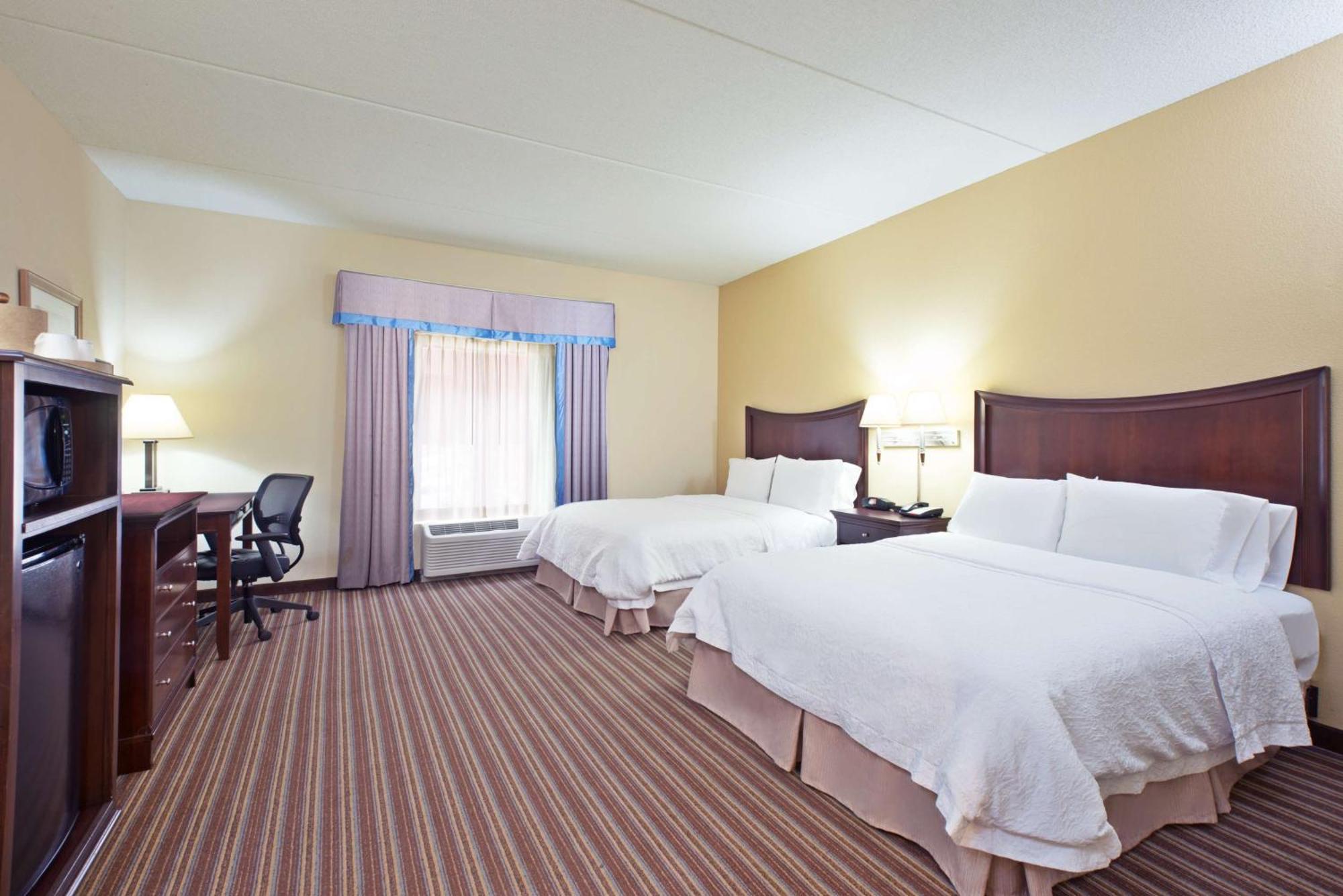 Hampton Inn Gainesville-Haymarket Eksteriør bilde