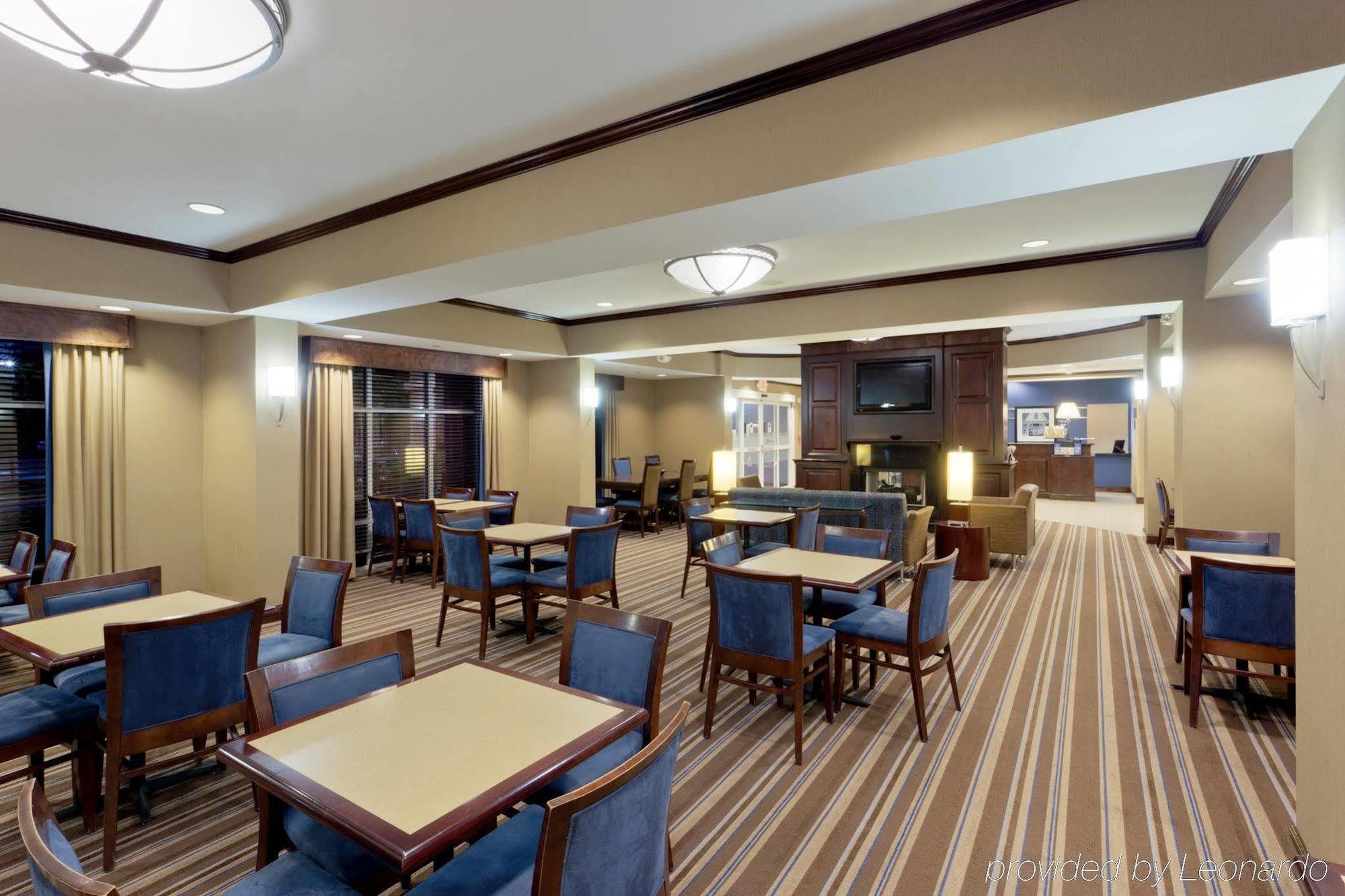 Hampton Inn Gainesville-Haymarket Eksteriør bilde